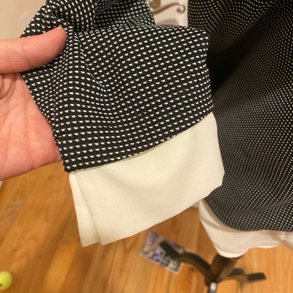 Ann Taylor Top - Picture 3 of 6